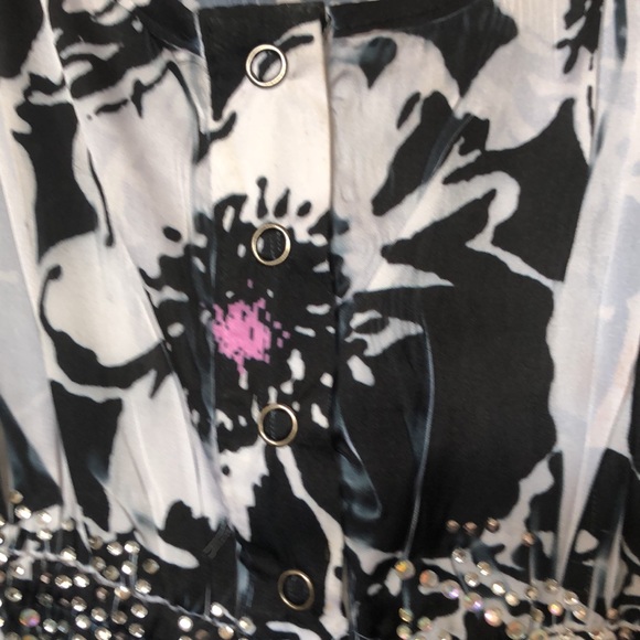 Applied rhinestone tunic top - Picture 2 of 8